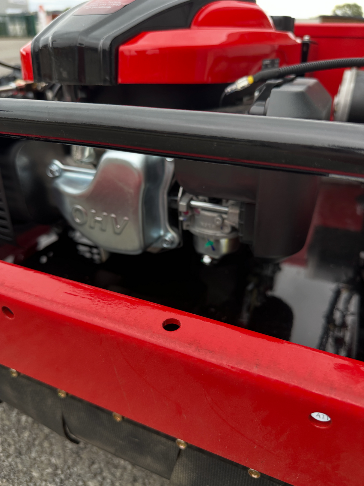 Tondeuse à Chenilles Télécommandée Hybride – ROKAYODA