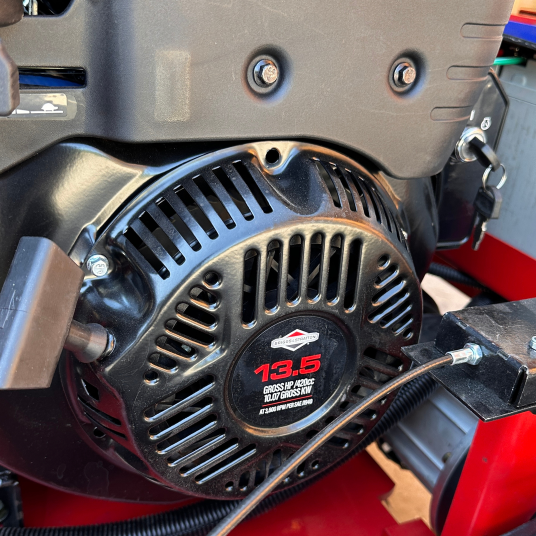 Moteur Briggs Stratton 13,5 CV essence de la ROKAWALKER